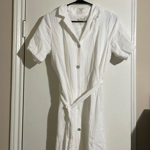 Long white dress